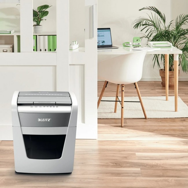 Leitz IQ Autofeed Small Office 50X Automatic Paper Shredder P4 Leitz IQ Autofeed Small Office 50X Automatic Paper Shredder P4