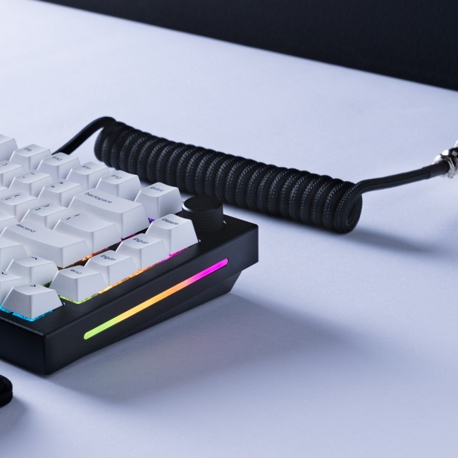 Glorious Gaming Glorious GMMK Coiled Cable Phantom Black Glorious Gaming Glorious GMMK Coiled Cable Phantom Black