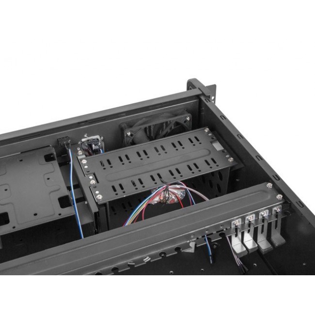 Lanberg SC01-4504-10B modular server chassis Rack (4U) Lanberg SC01-4504-10B modular server chassis Rack (4U)