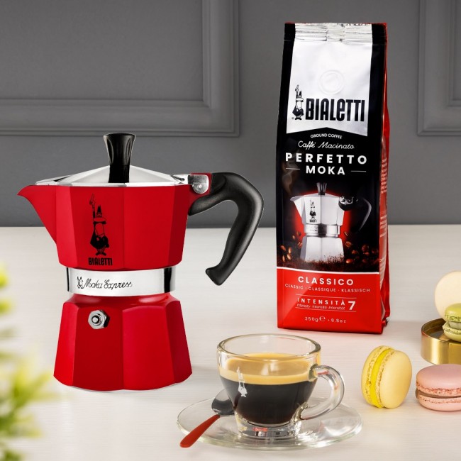 Bialetti Moka Express Moka pot Red Bialetti Moka Express Moka pot Red