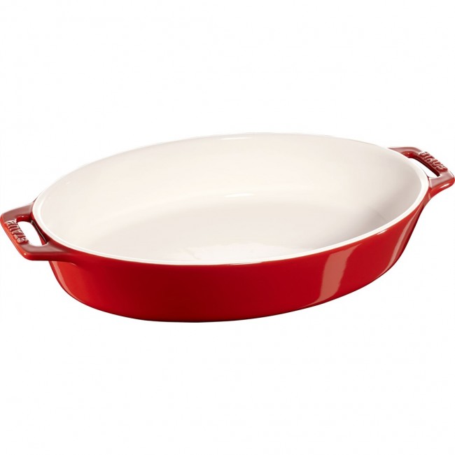 Staub Oval Ceramic Platter - 2.3 ltr, Red Staub Oval Ceramic Platter - 2.3 ltr, Red