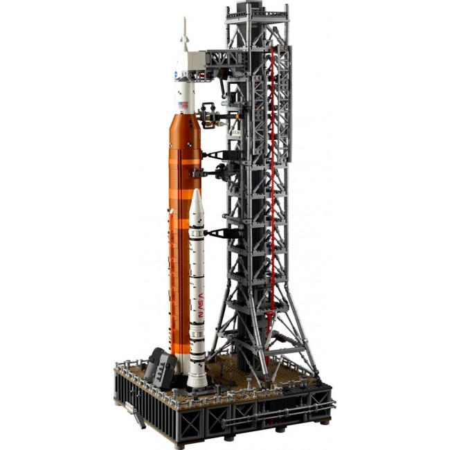 LEGO ICONS 10341 NASA Artemis Space Launch System LEGO ICONS 10341 NASA Artemis Space Launch System