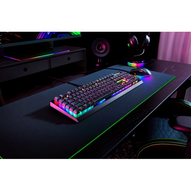 Razer BlackWidow V4 X keyboard Gaming USB QWERTZ German Black Razer BlackWidow V4 X keyboard Gaming USB QWERTZ German Black
