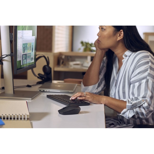 HP 355 Compact Multi-Device Bluetooth Keyboard HP 355 Compact Multi-Device Bluetooth Keyboard