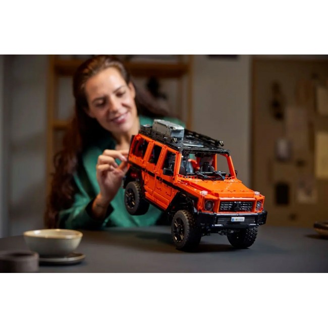LEGO TECHNIC 42177 Mercedes-Benz G 500 Professional Line LEGO TECHNIC 42177 Mercedes-Benz G 500 Professional Line
