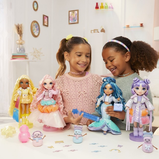 Rainbow High Winter Wonderland Doll- Skyler (Blue) Rainbow High Winter Wonderland Doll- Skyler (Blue)