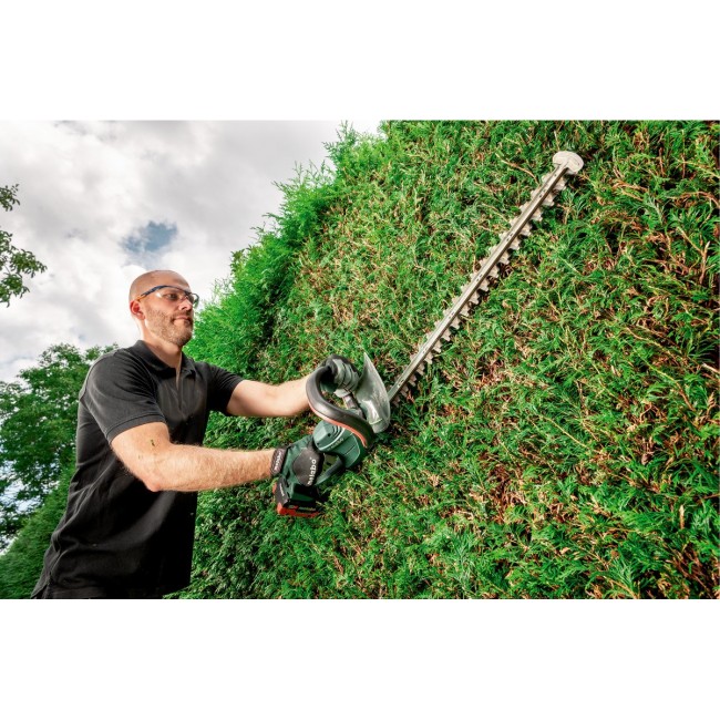 Metabo AHS 18-65 V Single blade 4.1 kg Metabo AHS 18-65 V Single blade 4.1 kg