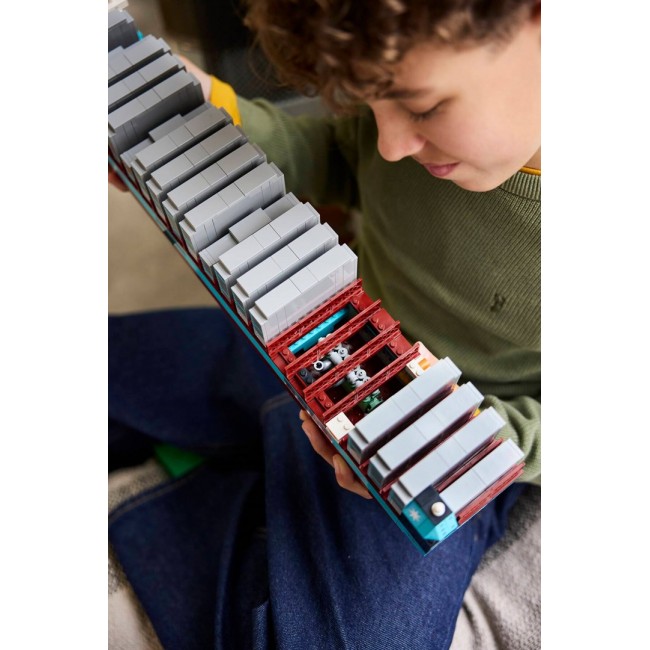 LEGO 40955 Maersk Dual-Fuel Container Vessel