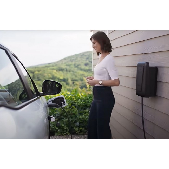 EVCS Hager witty one 11kW 3f RFID Bluetooth charging station with 6.5m T2 cable