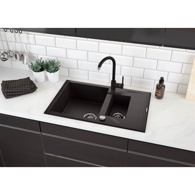 Kitchen faucet
