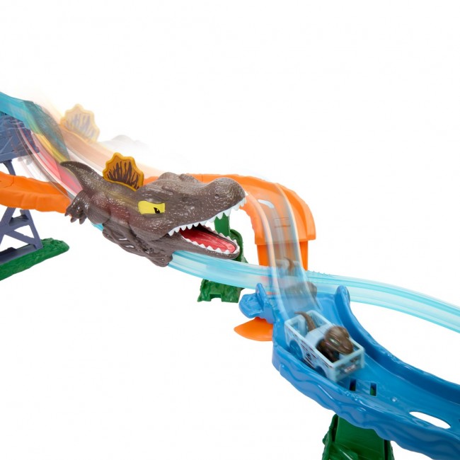 Hot Wheels RacerVerse Jurassic World Crash & Splash Track Set & Die-Cast Dinosaur Toy Car