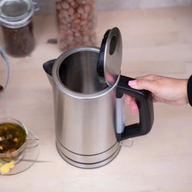 MPM MCZ-121M electric kettle 1.7 L 2200 W Steel MPM MCZ-121M electric kettle 1.7 L 2200 W Steel