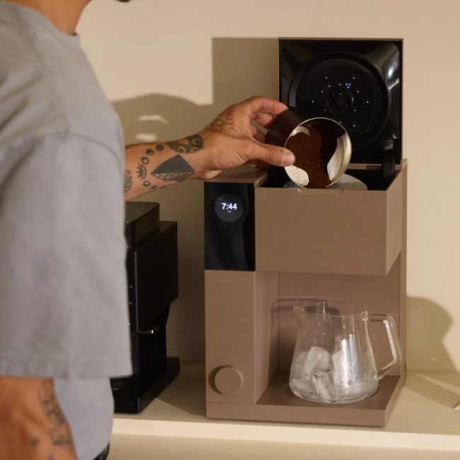 Aiden drip coffee maker, chocolate brown, by FELLOW
