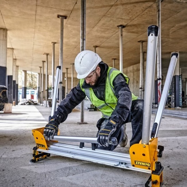 DeWALT DE7033 mitre saw stand 4 leg(s)