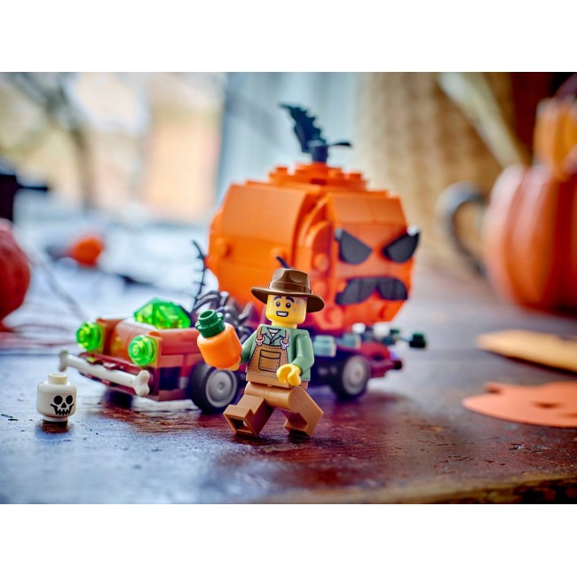 LEGO 40822 Jack-O'-Lantern Pickup Truck LEGO 40822 Jack-O'-Lantern Pickup Truck