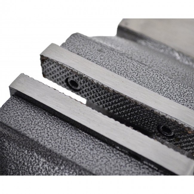 AWTOOLS AW24233 bench vices