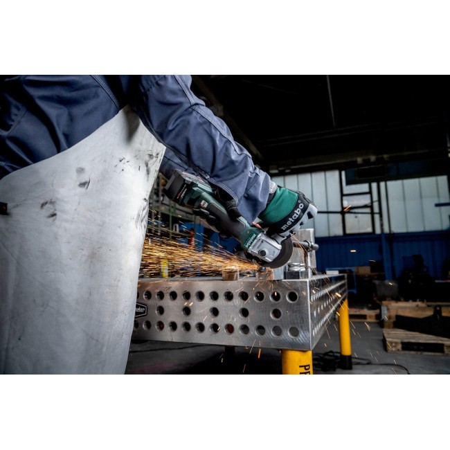Metabo W 18 L BL 9-125 angle grinder 12.5 cm 10000 RPM 1.5 kg Metabo W 18 L BL 9-125 angle grinder 12.5 cm 10000 RPM 1.5 kg