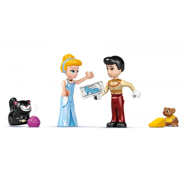 LEGO DISNEY PRINCESS 43275 Cinderella's Castle and Horse Carriage
