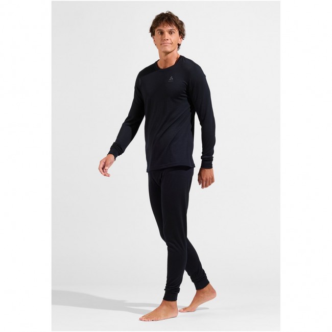 Odlo BL TOP crew neck l/s MERINO 200 men's T-shirt, size M, black Odlo BL TOP crew neck l/s MERINO 200 men's T-shirt, size M, black