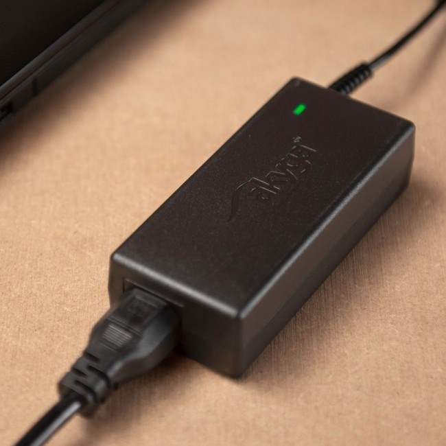 Akyga AK-ND-79 power adapter/inverter Indoor 87 W Black