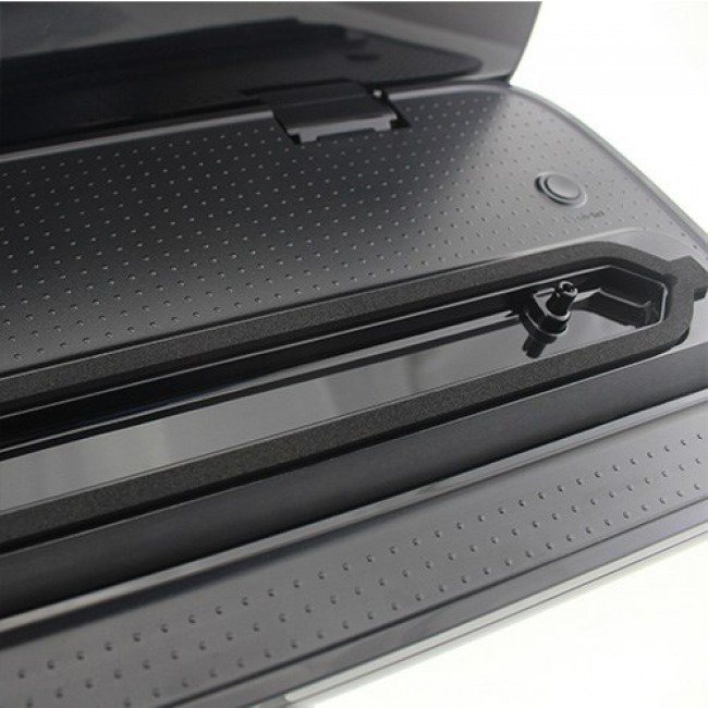 Adler CR4470 vacuum sealer White Adler CR4470 vacuum sealer White