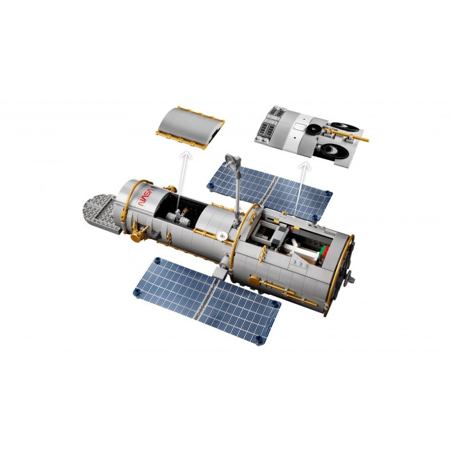 LEGO ICONS 11382 Hubble Space Telescope