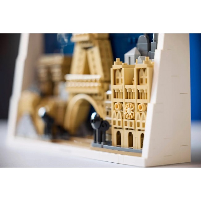 LEGO ARCHITECTURE 21064 Paris City of Love