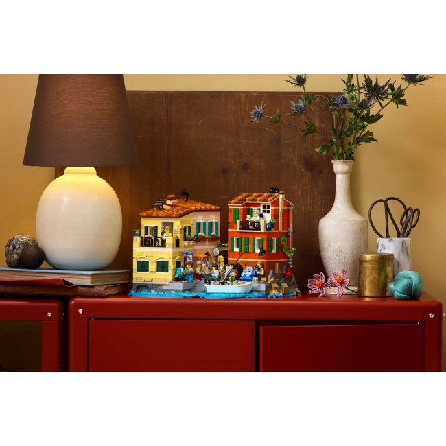 LEGO IDEAS 21359 Italian Riviera LEGO IDEAS 21359 Italian Riviera