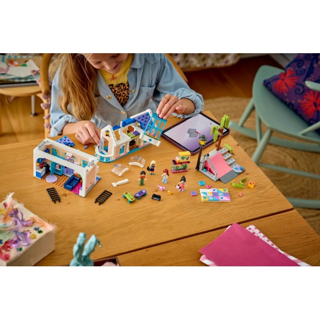 LEGO FRIENDS 42687 Liann's Family House LEGO FRIENDS 42687 Liann's Family House