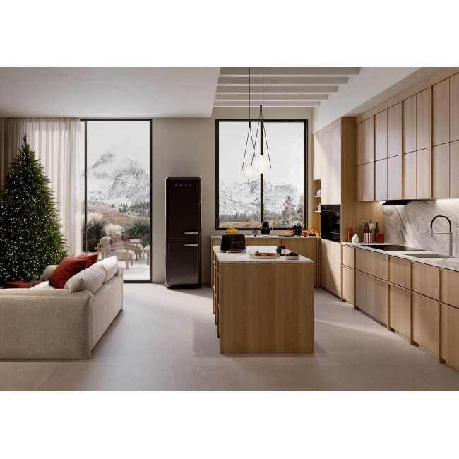 Smeg 50's Style Kettles KLF03BLEU Black