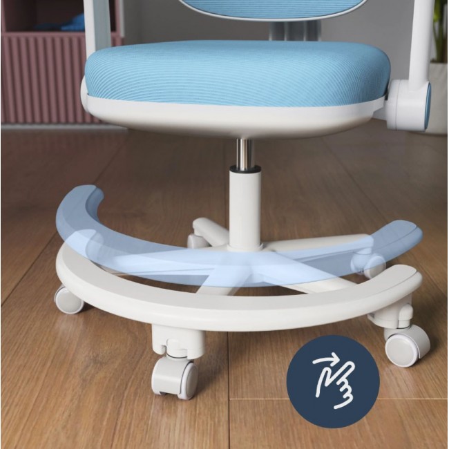 Junior 3.6 Blue swivel chair