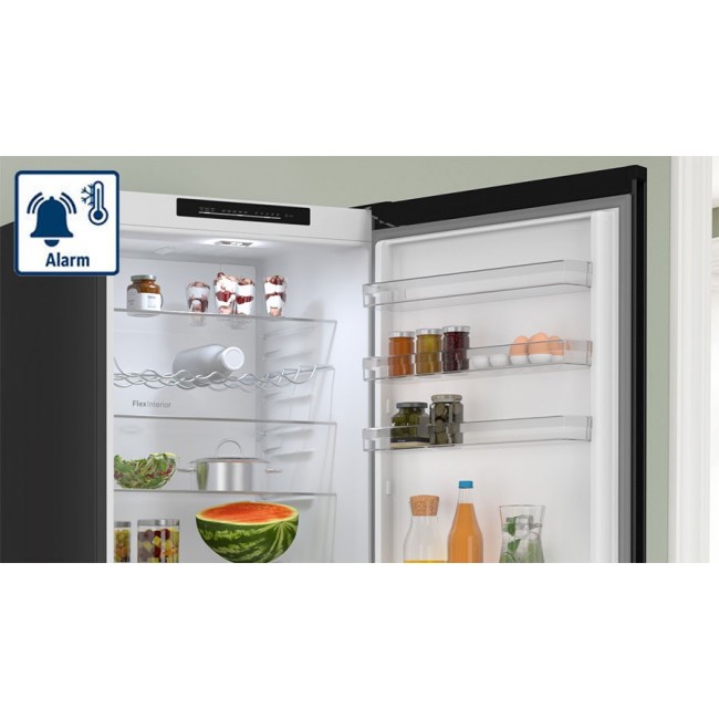 Bosch Serie 6 KGN49LBCF fridge-freezer Freestanding 440 L C Black