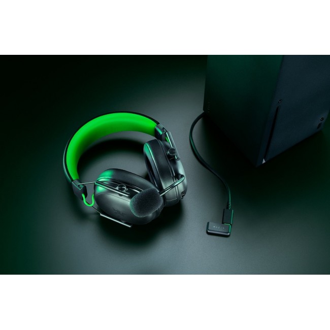 Razer BlackShark V3 X HyperSpeed Headset Wired & Wireless Head-band Gaming USB Type-A Bluetooth Black, Green