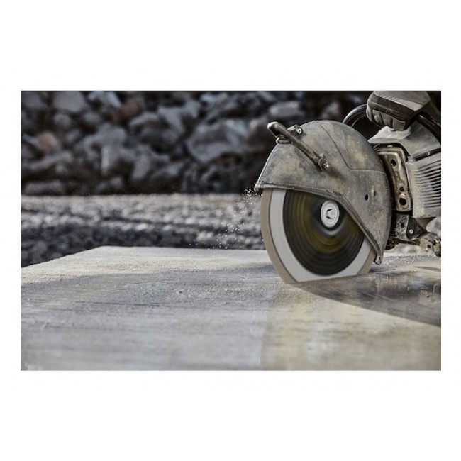 DeWALT DT20462-QZ diamond blade 23 cm Segmented rim diamond blade DeWALT DT20462-QZ diamond blade 23 cm Segmented rim diamond blade