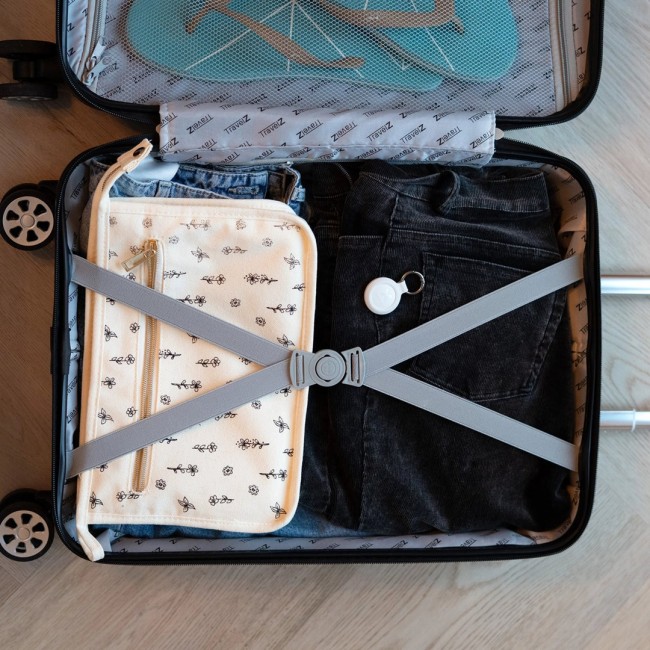 Xtorm XTAG2GA10-3PACK GPS tracker/finder Universal Smart keychain White