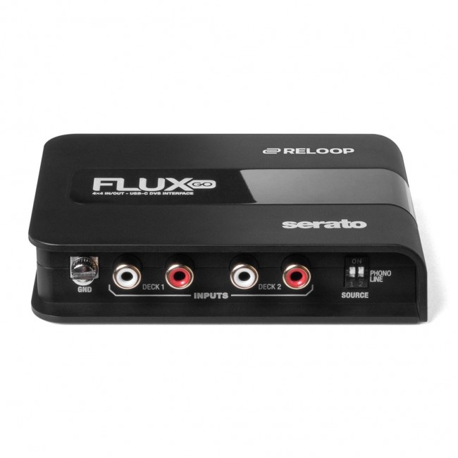 Reloop Flux Go - ultra-compact DVS interface for Serato DJ Pro Reloop Flux Go - ultra-compact DVS interface for Serato DJ Pro