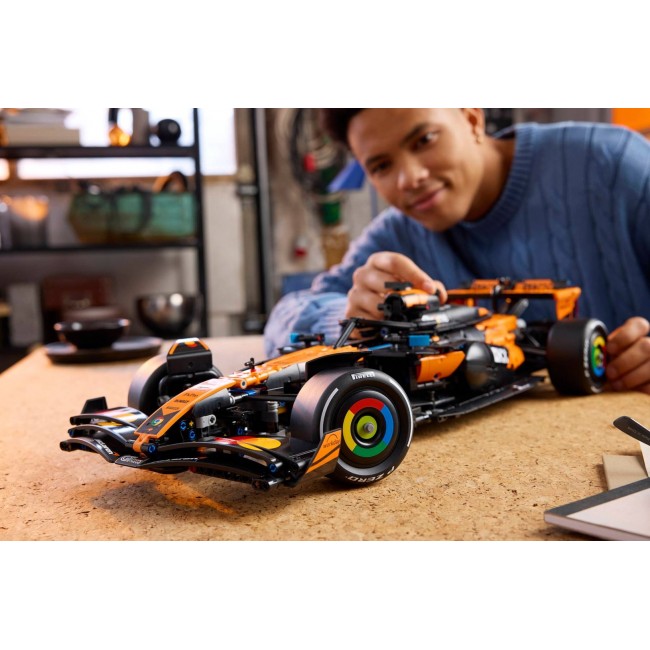 LEGO TECHNIC 42228 McLaren MCL39 F1 Car