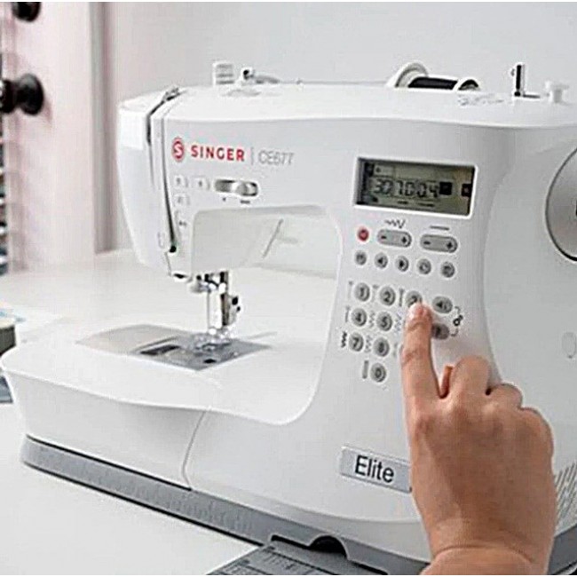 SINGER Elite sewing machine CE677 Electric current White