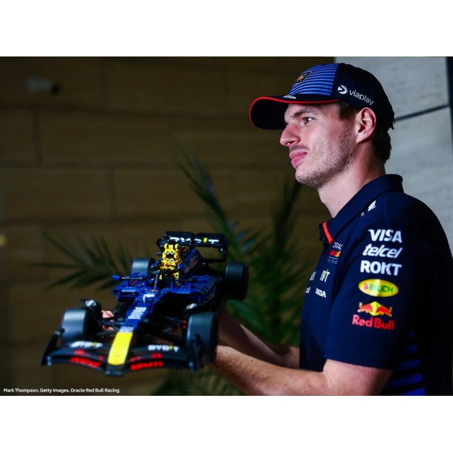 LEGO TECHNIC 42206 Oracle Red Bull Racing RB20 LEGO TECHNIC 42206 Oracle Red Bull Racing RB20