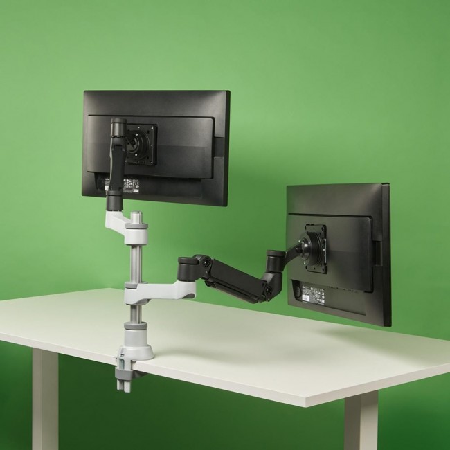 R-Go Tools Monitor arm R-Go Caparo Dual, for two monitors, adjustable with gas spring, 3-9 kg load capacity, 100% circular, black