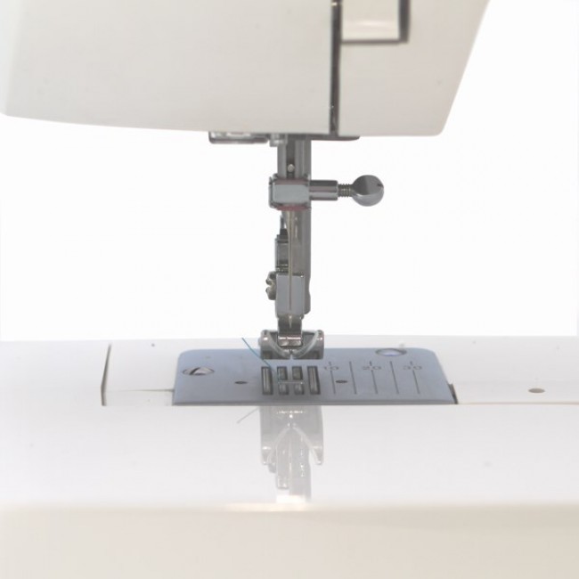 Mechanical sewing machine ucznik EWA II 2014 Mechanical sewing machine ucznik EWA II 2014