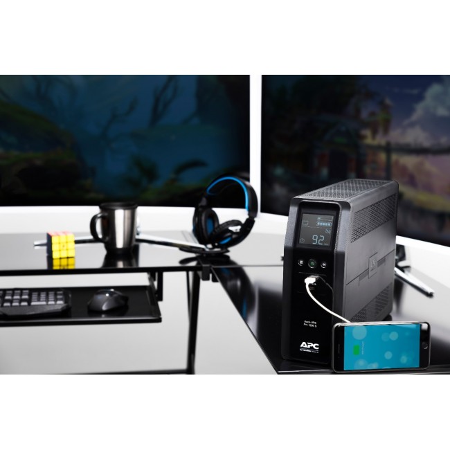 APC Back-UPS Pro, 1200VA/720W, Tower, 230V, 8x IEC C13 outlets, Sine Wave, AVR, USB Type A + C ports, LCD, User Replaceable Battery APC Back-UPS Pro, 1200VA/720W, Tower, 230V, 8x IEC C13 outlets, Sine Wave, AVR, USB Type A + C ports, LCD, User Replaceable Battery