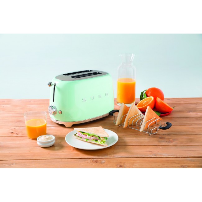 Smeg 50's Style Toaster TSF01PGEU Pastel Green Smeg 50's Style Toaster TSF01PGEU Pastel Green