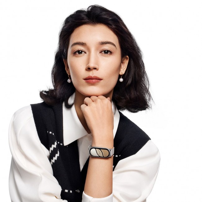 Smartwatch Xiaomi SmartBand 10 Silver AMOLED BT