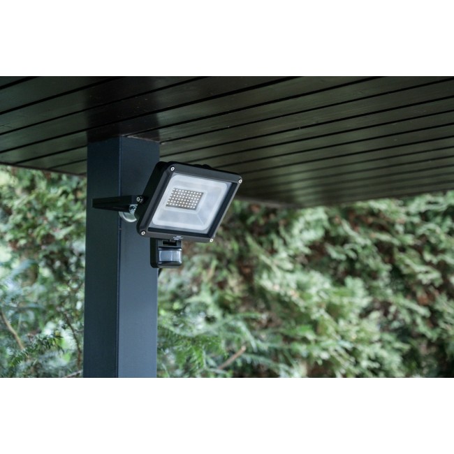 Brennenstuhl 1171250342 floodlight Black 30 W LED D
