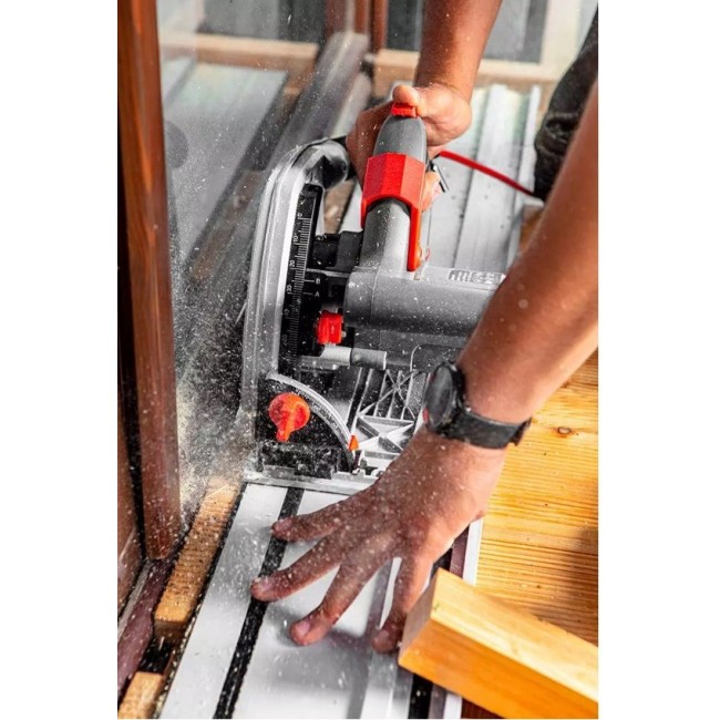 Sawing machine 1200W Graphite 165mm blade Sawing machine 1200W Graphite 165mm blade