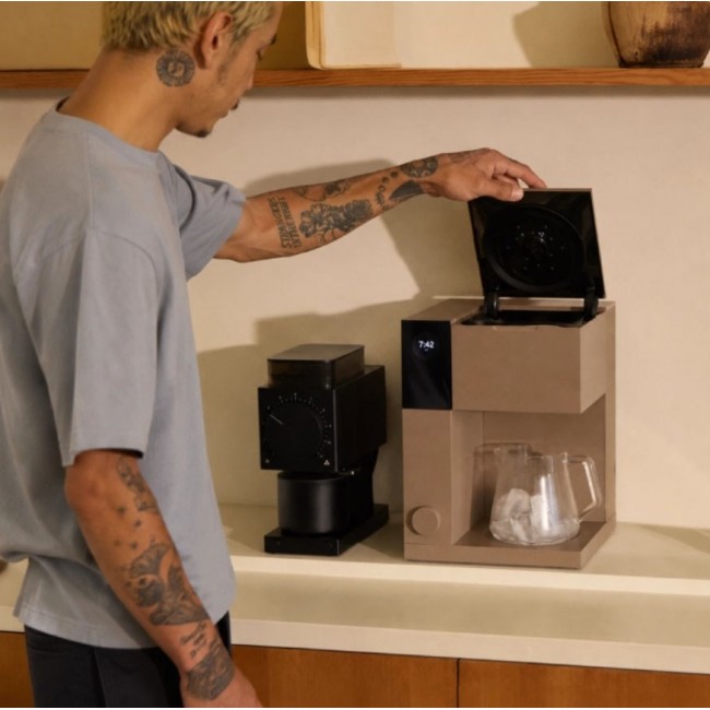 Aiden drip coffee maker, chocolate brown, by FELLOW