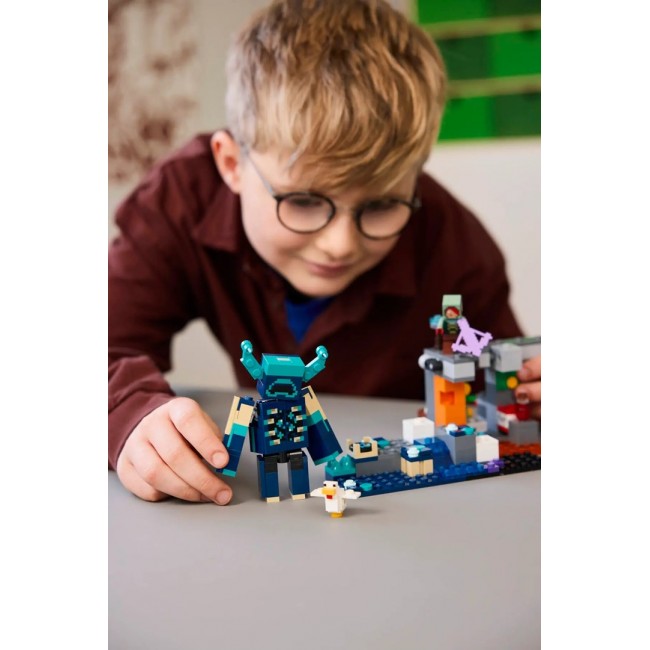 LEGO MINECRAFT 21274 The Warden Encounter LEGO MINECRAFT 21274 The Warden Encounter
