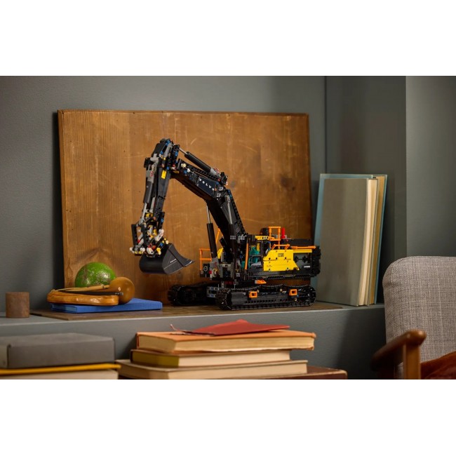 LEGO TECHNIC 42215 Volvo EC500 Hybrid Excavator LEGO TECHNIC 42215 Volvo EC500 Hybrid Excavator