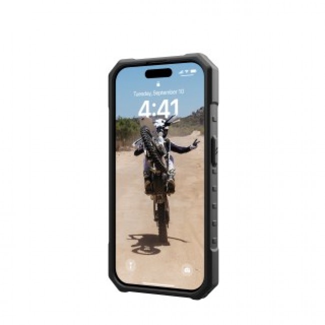 Urban Armor Gear Pathfinder Magsafe mobile phone case 15.5 cm (6.1